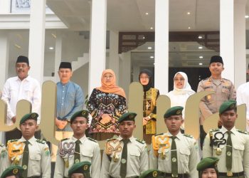 Mbak Vinanda Dampingi Gubernur Jawa Timur Resmikan Masjid dan Auditorium SMAN 5 Taruna Brawijaya. Foto : Dok. Pemkot Kediri