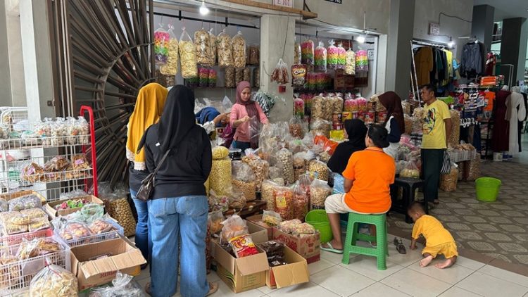 Omzet Pedagang Pasar Pon Trenggalek Naik, dari Rp.100 Ribu Menjadi Rp.5 Juta Sehari