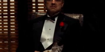 Teror Kepala Babi, Berikut Simbol Hewan Dalam Tradisi Mafia (foto ilustrasi Don Corleone dalam film Godfather/ist))