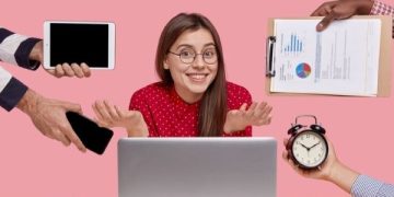 Tips Menjalani Kuliah dan Kerja Tanpa Gampang Burnout (foto ilustrasi/freepik)