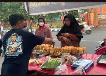 Lezatnya Lumpia Jeletot, Takjil Favorit Warga Jombang di Bulan Ramadan