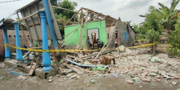 Ledakan Petasan di Kediri Lukai Warga dan Hancurkan Rumah (foto/Bacaini)