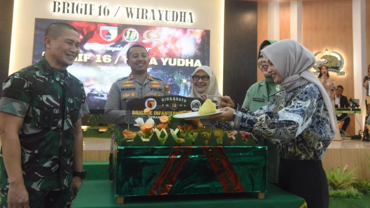 Wali Kota Kediri Hadir Tasyakuran HUT ke-18 Brigif 16 Wira Yudha