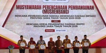 Pemkab Trenggalek Raih Penghargaan Pembangunan Daerah Jawa Timur 2025