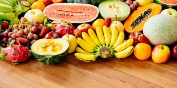 Ini Buah yang Baik Untuk Keluhan Asam Lambung dan Asam Urat (foto ilustrasi/freepik)