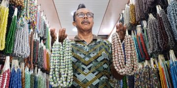 UMKM Manik-manik di Jombang Hentikan Ekspor ke Amerika (foto/Bacaini)