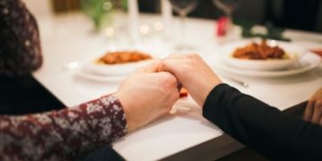 Belajar dari Kasus Paula Verhoeven, Pihak Ketiga Tak Selalu Selingkuhan (foto ilustrasi/freepik)