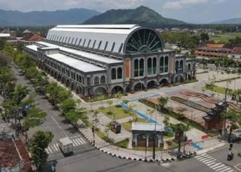 Bupati Trenggalek Gandeng Shopee Hidupkan Pasar Pon