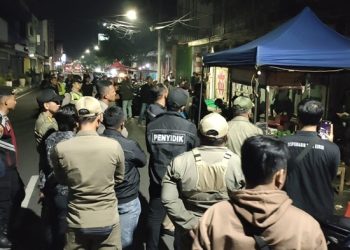Penertiban PKL di Kota Kediri Dilawan Pedagang Angkringan