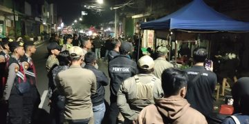 Penertiban PKL di Kota Kediri Dilawan Pedagang Angkringan