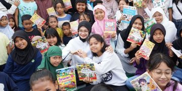 Peringati Hari Buku dan Hari Kearsipan Nasional, Mbak Wali Dorong Kebiasaan Baca Buku pada Masyarakat. Foto : Dok. Pemkot Kediri