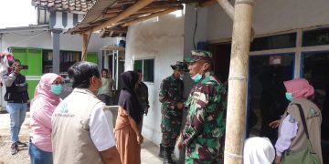 TNI Gandeng RS Paru Edukasi Warga Soal Bahaya TBC di TMMD Jember