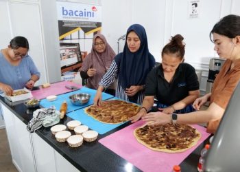 Baking Class Cinnamon Roll ke-5 Kediri, Asyiknya Bikin Enggan Berhenti