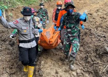 4 Korban Longsor Trenggalek Ditemukan Tewas di Titik Teras Rumah
