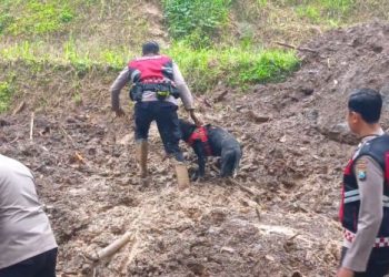 Korban Longsor di Trenggalek Mengeluh Tak Terima Bantuan