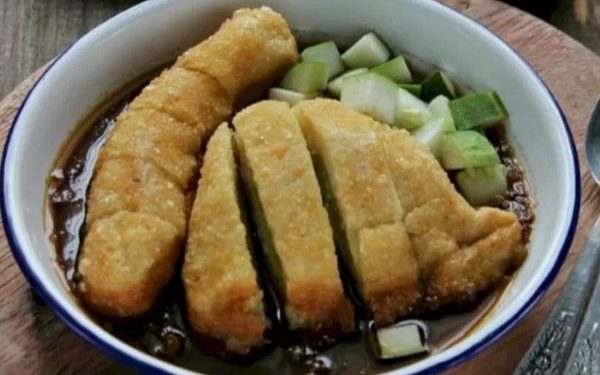 Pengaruh Tionghoa dalam Sejarah Kuliner Pempek Palembang (foto ilustrasi/Pinterest)