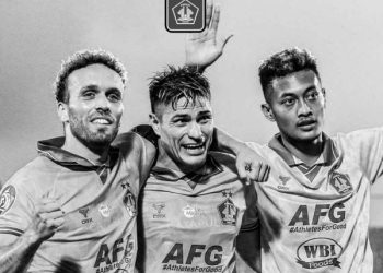 Persik Kediri Ganyang Arema 3:0, Ricuh di Luar Stadion Kanjuruhan