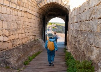 Larangan Study Tour Bisa Diganti Wisata Mikro, Apa Itu?