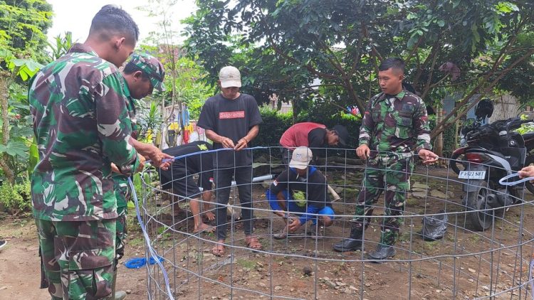 TMMD Kodim Jember Bagi 10 Ribu Benih Lele untuk Warga Plalangan, Buka Peluang Ekonomi Baru