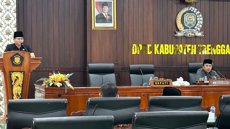 Rapat Paripurna,DPRD Trenggalek Bahas RPJMD 2025–2029 dan LPJ 2024