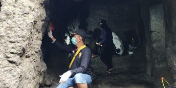 Pembakaran Dupa dan Vandalisme Kotori Goa Selomangleng