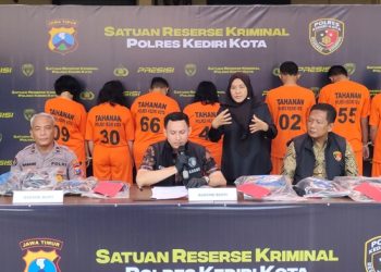 Beberapa pelaku kejahatan yang ditangkap Polresta Kediri. Foto: bacaini/AK Jatmiko