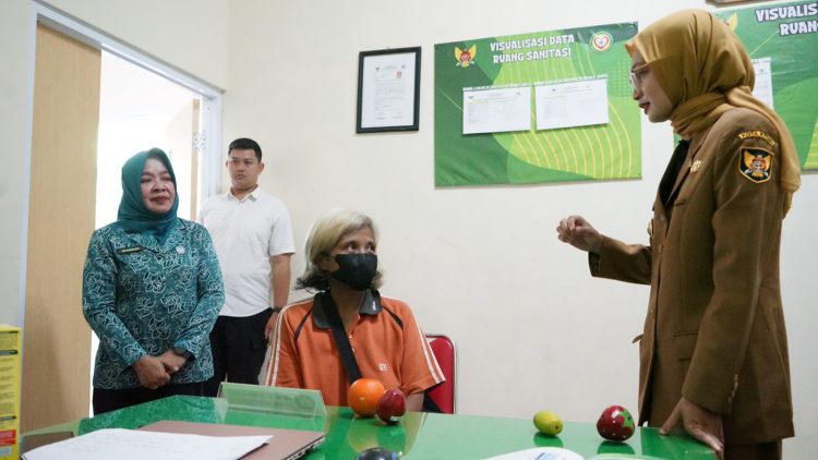 Pastikan Layanan Berjalan Baik, Wali Kota Kediri Tinjau Puskesmas Pesantren 2. Foto : Dok. Pemkot Kediri