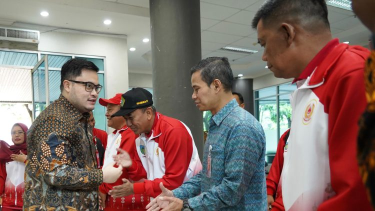 Lepas Kontingen ke Porprov IX Jatim, Mas Dhito : Kalau Dicurangi, Jangan Balas !. Foto : Dok. Pemkab Kediri