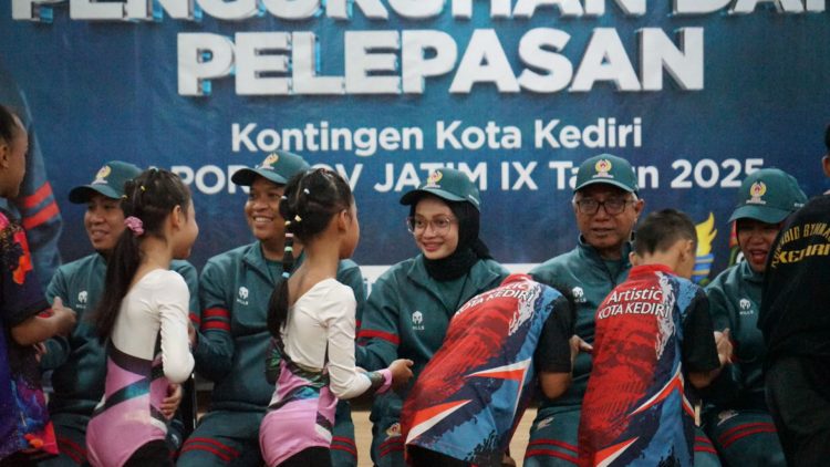 Porprov Jatim IX Tahun 2025, Mbak Wali Kukuhkan dan Lepas 289 Atlet. Foto : Dok. Pemkot Kediri