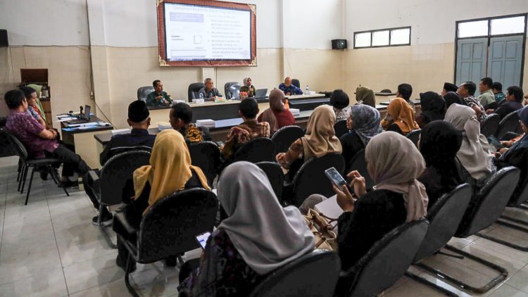 Tingkatkan Kualitas Pelayanan Adminduk, Dispendukcapil Kota Kediri Gelar Forum Konsultasi Publik. Foto : Dok. Pemkot Kediri