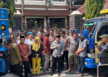 Ratusan Sopir di Trenggalek Tolak Razia ODOL, DPRD: Masuk Akal