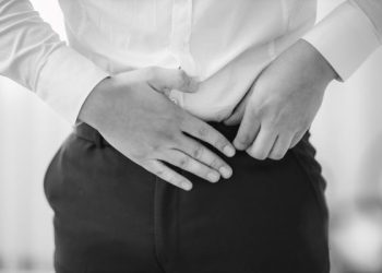 Benarkah Stres Finansial Picu Disfungsi Ereksi pada Pria?