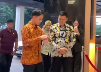 Wapres Gibran Bertemu Gus Iqdam di Blitar, Salawat Bergema