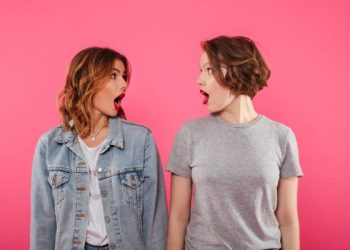 Gosip Ternyata Menyehatkan Perempuan, Asal Bukan Ghibah (foto ilustrasi/freepik)