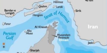 Iran Ancam Tutup Selat Hormuz, Menlu AS: Bunuh Diri Ekonomi  (foto/Worldatlas)