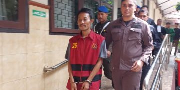 Pelaku Pembunuhan Sekeluarga, Dituntut Hukuman Mati. Foto : Bacaini.ID/Jatmiko