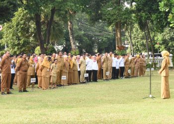 Pimpin Apel Pagi, Mbak Wali Beri Arahan Permasalahan Sampah dan Apresiasi Kinerja Kesiapsiagaan. Foto : Dok. Pemkot Kediri