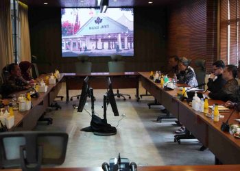 Mas Dhito Dukung Investor Lokal Kembangkan Peternakan Susu Perah di Kabupaten Kediri. Foto : Dok. Pemkab Kediri