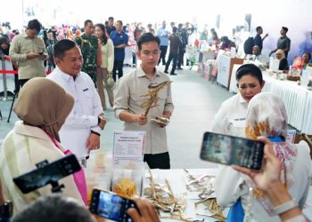 Ibu-Ibu Mekaar di Sleman Yogya, Disapa Mbak Titiek Soeharto, Wapres Gibran dan Dirut PNM