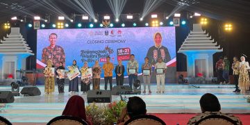 Pemkab Jember saat menyabet juara 1 desain stand terbaik di Bojonegoro