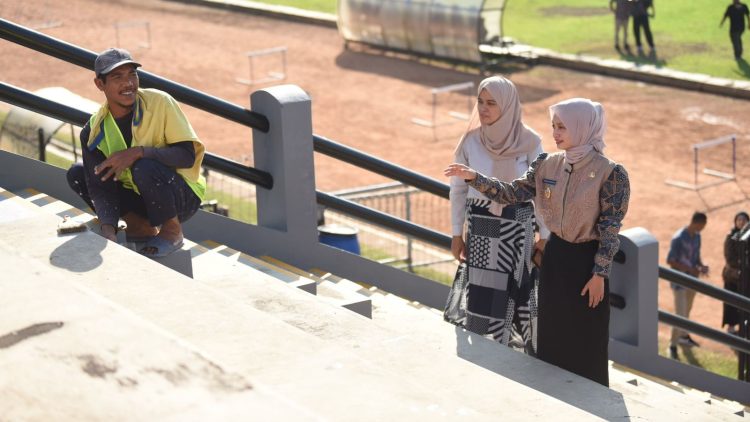Perbaikan Stadion Brwijaya, Upaya Mbak Wali Agar Persik Tetap Berkandang di Stadion Brawijaya. Foto : Dok. Pemkot Kediri