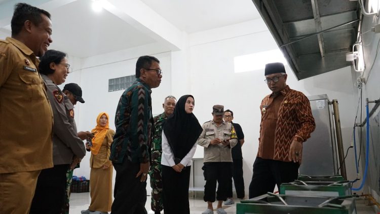 Program MBG Bagi 3B, Wakil Wali Kota Kediri Terus Lakukan Pemantauan  dan Pendampingan
