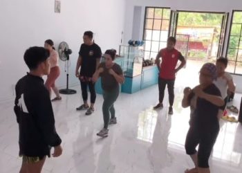 Saat Ibu-ibu Muda di Kediri Berlatih Boxing Squad, Ini Hasilnya