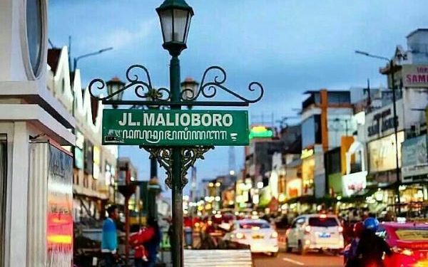 Sejarah Jalan Malioboro Yogyakarta Dalam Berbagai Versi (foto/Pinterest)