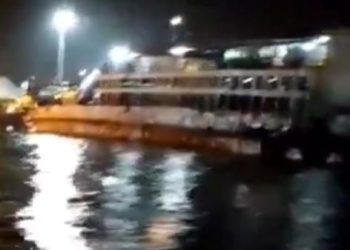 KMP Tunu Pratama Jaya Tenggelam di Selat Bali: 31 Orang Selamat