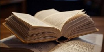 Kosakata di KBBI Bukan Hanya Bahasa Melayu yang Disalahpami Malaysia (foto AI/Bacaini)