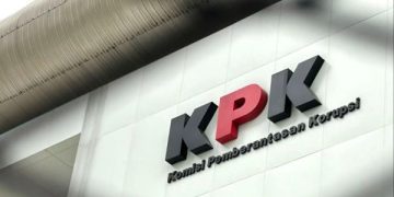 KPK tahan warga Blitar terkait korupsi hibah pkmas Jatim