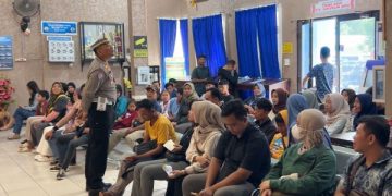 Pemohon SIM di Trenggalek Melonjak, Dibanjiri Pelajar Sekolah (foto/Bacaini)