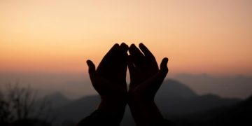 Fakta Terbaru Pindah Agama Saat Dewasa, Angka Atheis Meningkat