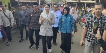 Wamen Perdagangan di Kediri Prihatinkan Beras Oplosan (foto/Bacaini)